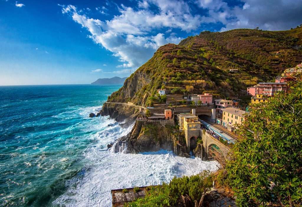parco-nazionale-delle-cinque-terre-spezia-carrara-cruise-terminal